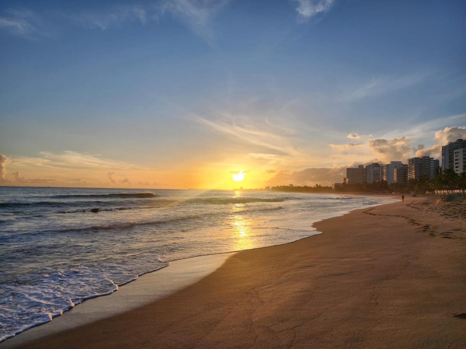 Luxurious Beachside 3-Br Apt San Juan Exterior foto